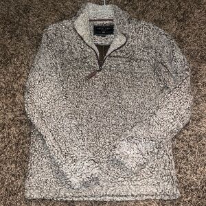 True grit pullover